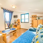 Marija 821 Pula